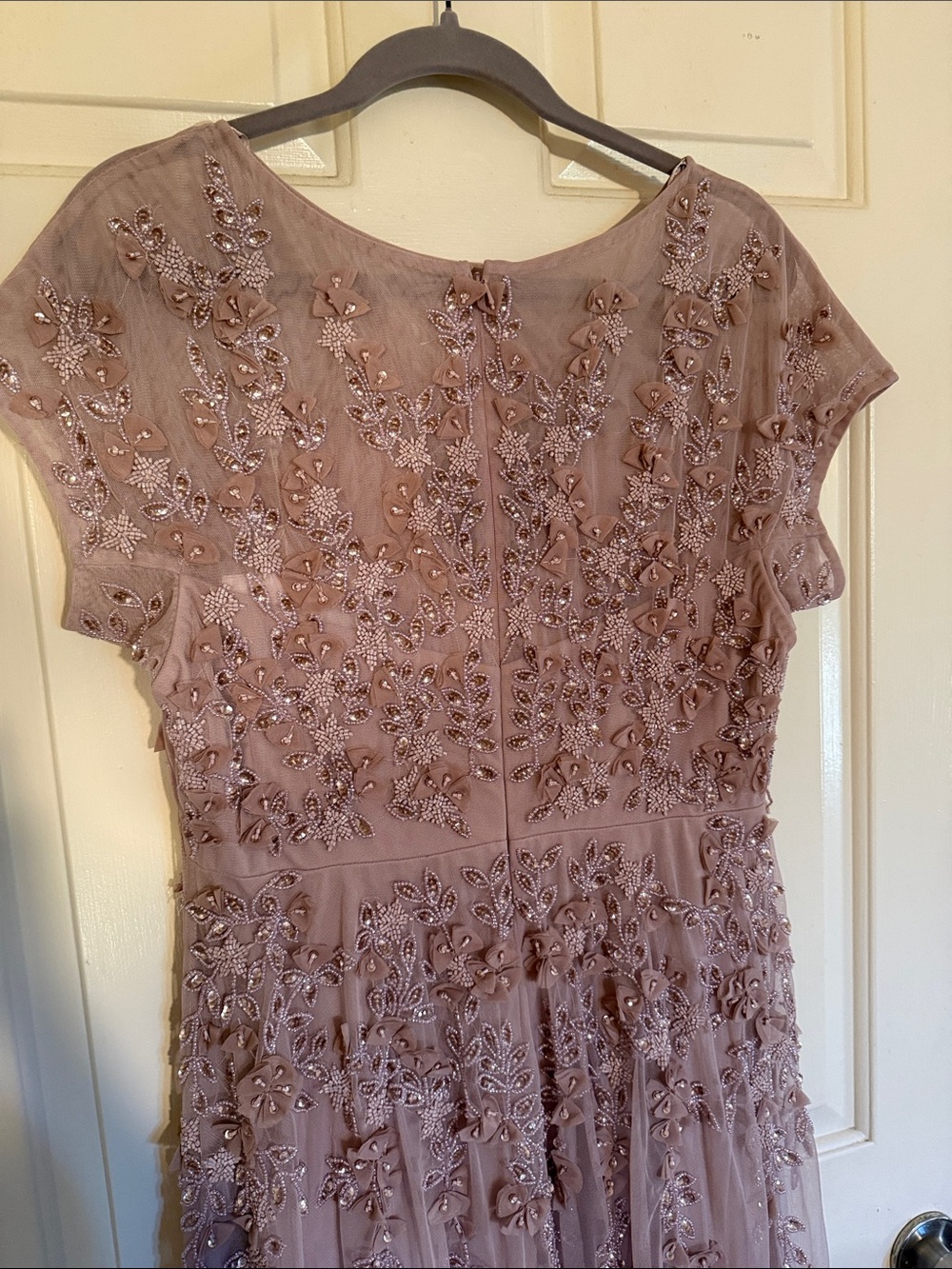 MAC DUGGAL
Pink Floral Embellished Cap Sleeve Gown - Picture 10 of 12